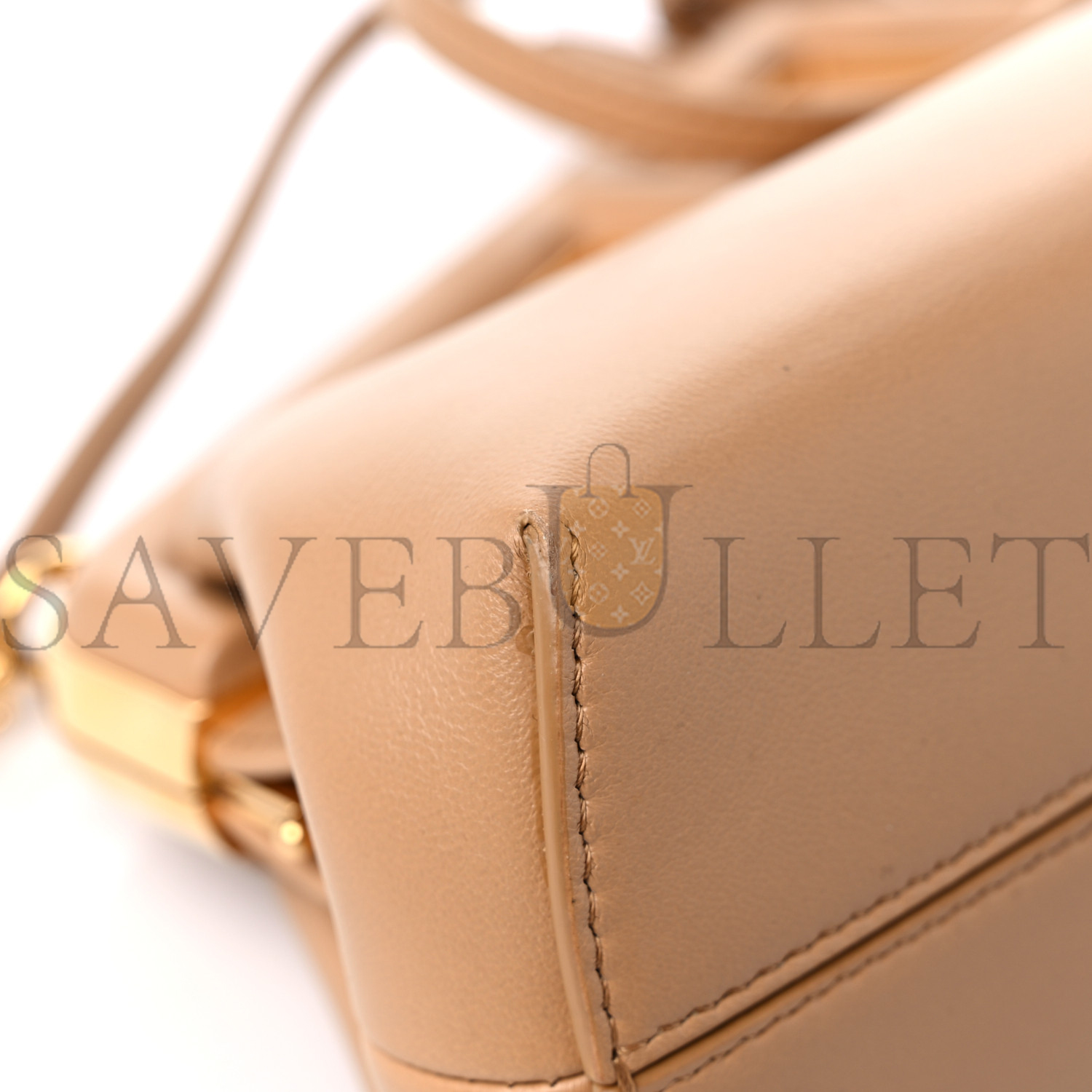 FENDI SHINY NAPPA SMALL FENDI FIRST SAND (26*18*9.5cm)