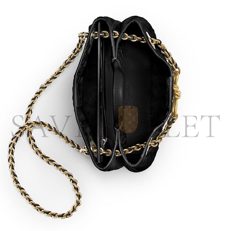 BOTTEGA VENETA SMALL ANDIAMO CHAIN 786008VCPP11019 (25*20*10cm) BOTTEGA VENETA SMALL ANDIAMO CHAIN 786008VCPP11019 (25*20*10cm)