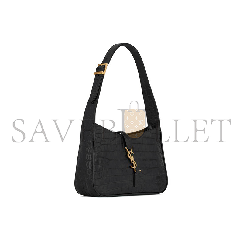 YSL LE 5 À 7 IN CROCODILE-EMBOSSED SHINY LEATHER 657228DZESW1062 (23*16*6.5cm) YSL LE 5 À 7 IN CROCODILE-EMBOSSED SHINY LEATHER 657228DZESW1062 (23*16*6.5cm)