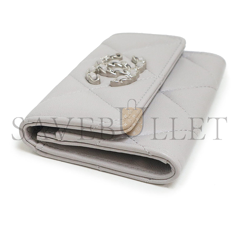 CHANEL 19 FLAP CLOSURE CARD HOLDER AP1790 B07327 NJ530 (11.3*7.5*2cm)